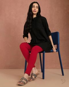 Twin Birds Women Sleek Kurti Pant Lip Stick