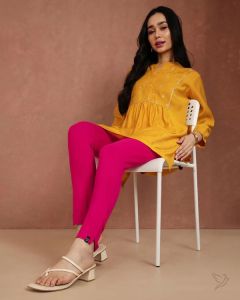 Twin Birds Women Sleek Kurti Pant Pink Paradise