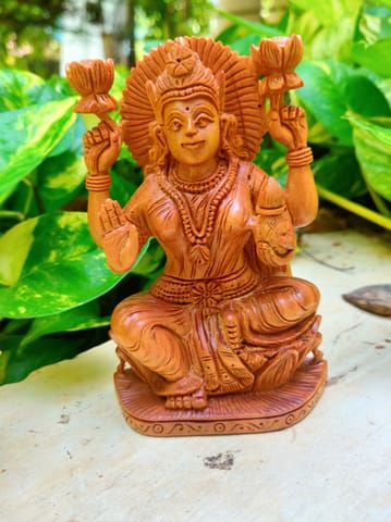 Breeze Handicrafts Pure Sandalwood Goddess Laxmi Statue for Home Decor Showpiece Hindu God Figurine Lakshmi Idol Table Decor Puja Room Deity Gift  (Height 4 inch, Weight 80 Gram)