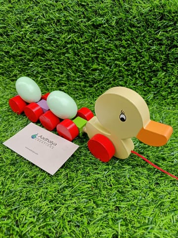 Wooden Duck With Eggs Pull Along Toy