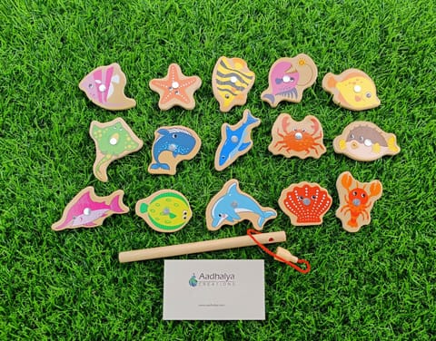 Wooden Fishing 15 Pcs Of Sea Creatures And Magnetic Rod