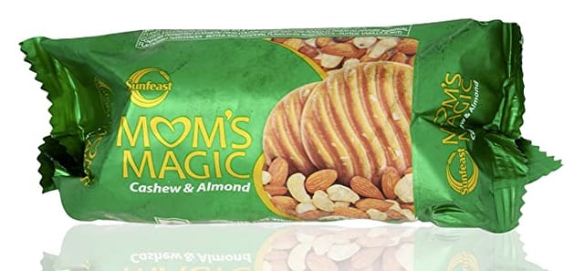 Sunfeast Moms Magic Cashew & Almond 120G