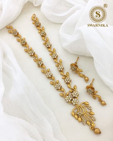 Swarnika Chain And Earing Set