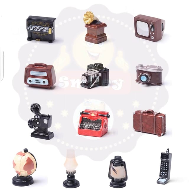 Vintage Equipments Miniature Set (24 Pieces)