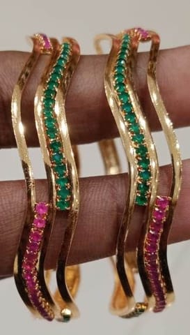 Gold Plated Rani Pink Green Cubic Zirconia Studded Stylish Fancy Toe Ring Adjustable Bichiya Fashion Jewellery