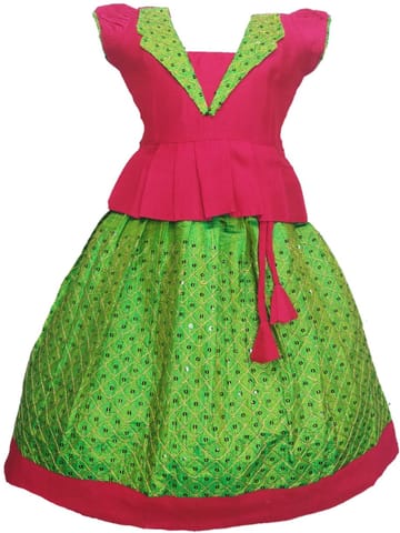 Girls Lehenga Choli / Pattu Pavadai Sri Coat