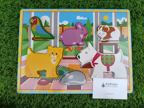 Wooden Chunky Puzzles Pet Animal Theme With Base Image