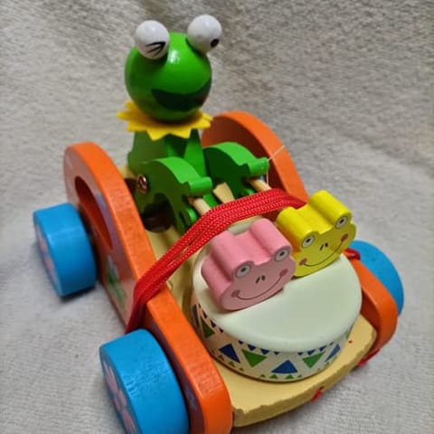 Frog Beat Drum Wooden Pull Toy