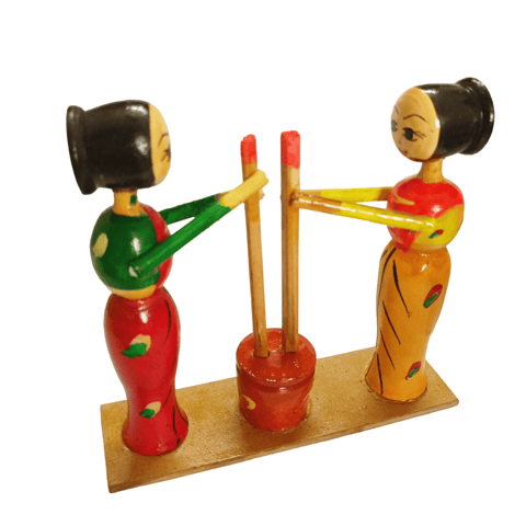 Wooden Ladies Hand Pounding Paddy